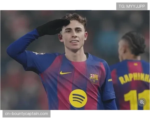 巴萨5-0大胜格拉纳达,费尔明·洛佩斯上演帽子戏法